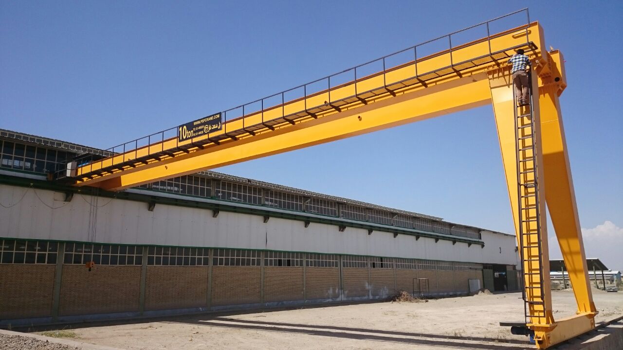 جرثقیل نیم دروازه ای